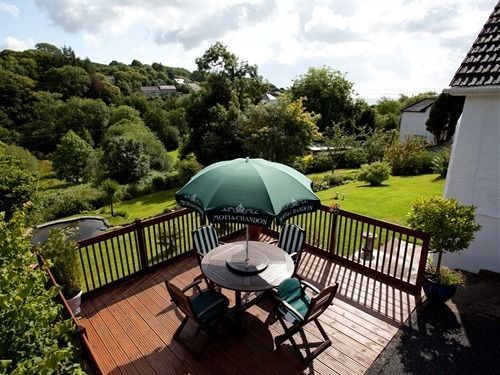 Mellieha Guest House Narberth Exterior photo